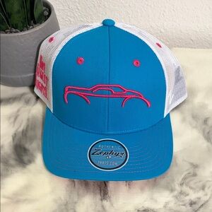 Zephyr Turquoise and White Hat with Pink Car Design  Hot August Nights Car Show